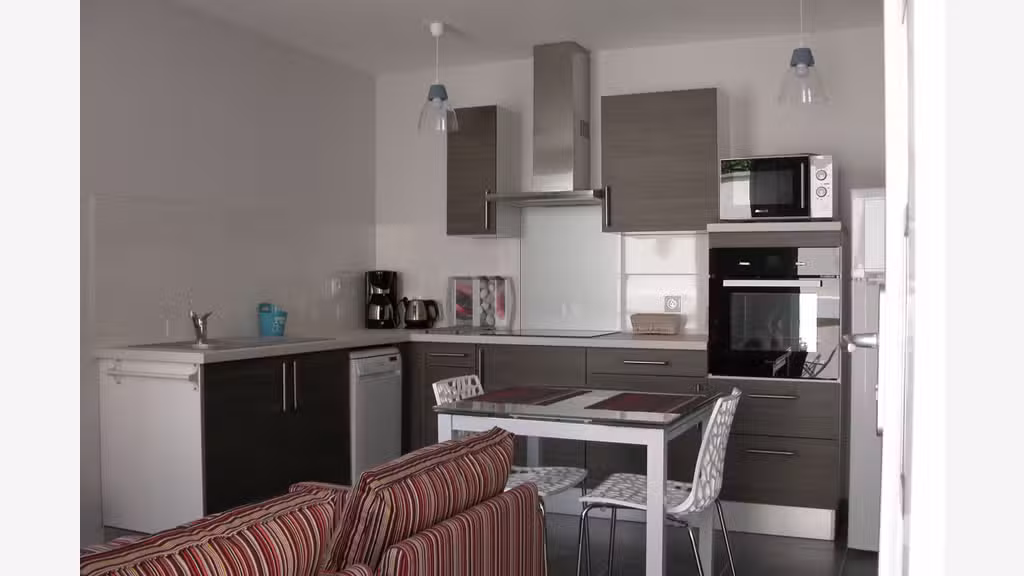 A vendre meublés de tourisme ville thermale 17