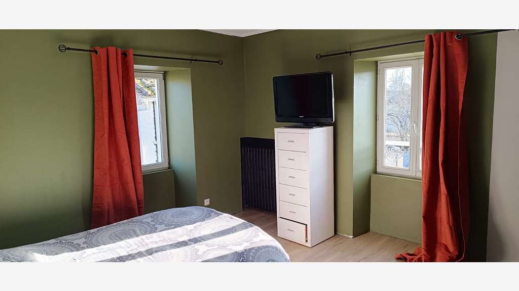 PROPRIÉTÉ TOURISTIQUE – MARAIS POITEVIN – 490 K€