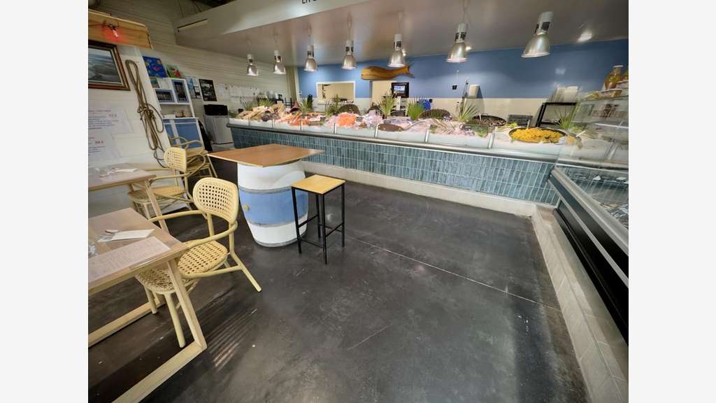 Poissonnerie restaurant à vendre à Eysines