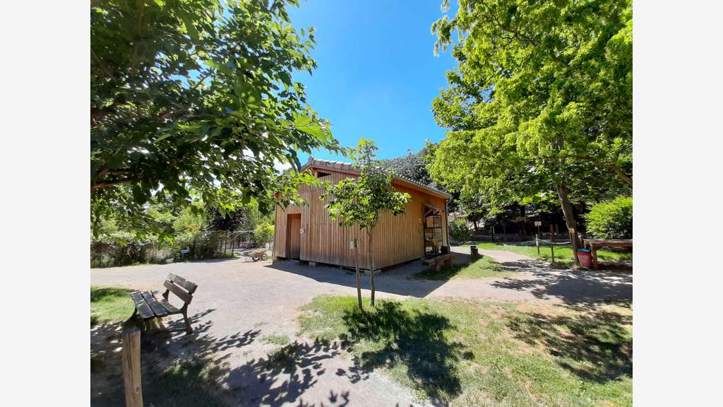 Vente parc animalier en Sud Ardèche