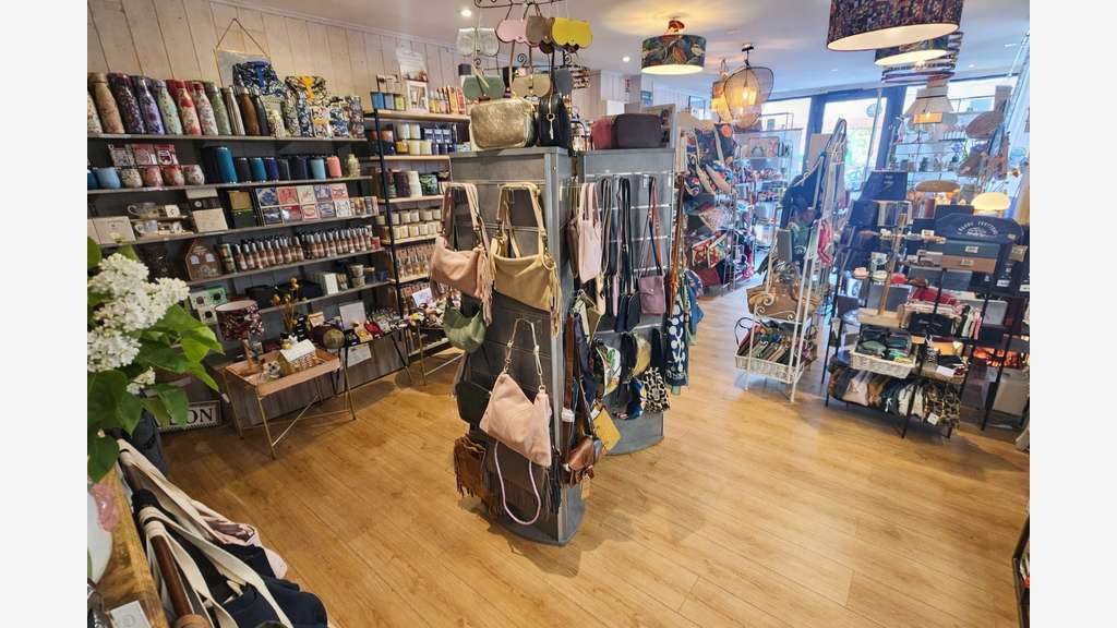 AV boutique déco cadeaux centre Clayes-sous-Bois