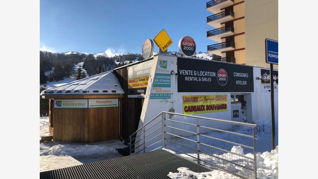À vendre FDC location de ski au Superdévoluy