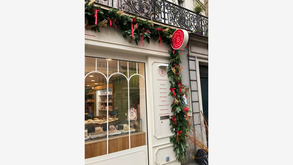 Vente magnifique épicerie traiteur italien à Paris