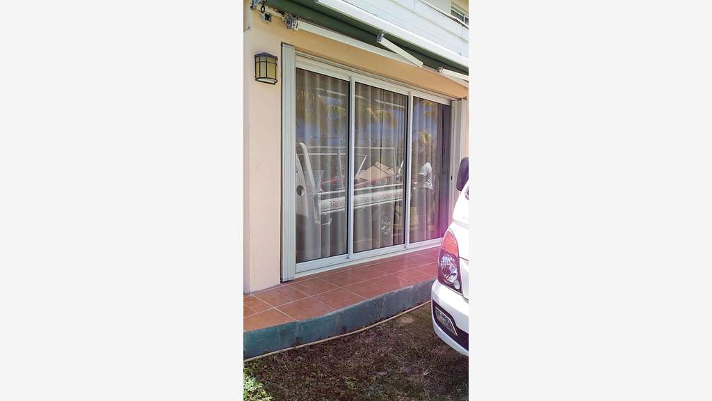 AV entreprise de stores et fermetures - St-Martin