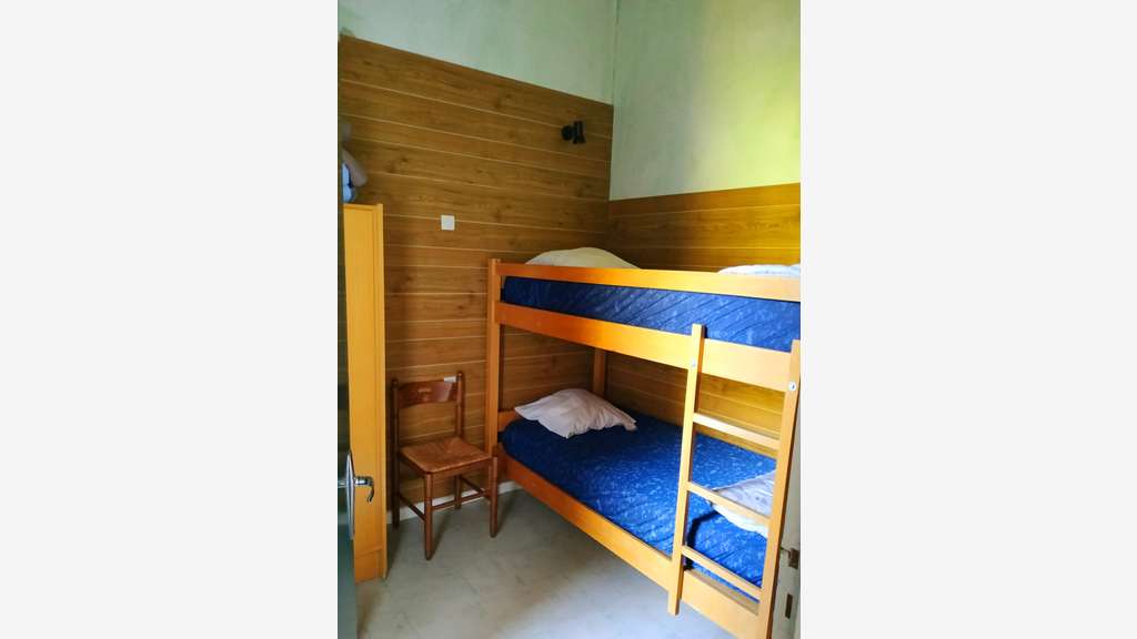 Vente FDC camping - restaurant dans les Corbières