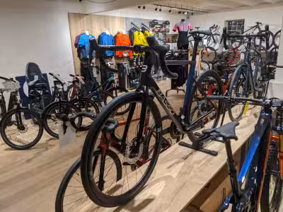 Magasin et atelier de Vélos - FdC - Dt Bail