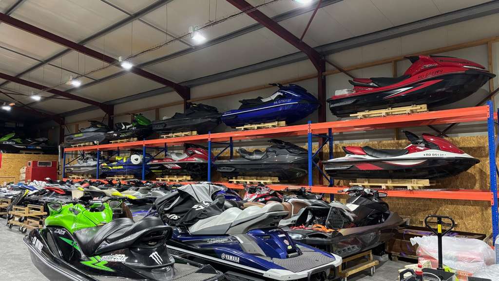 FDC spécialisé JET-SKI à céder