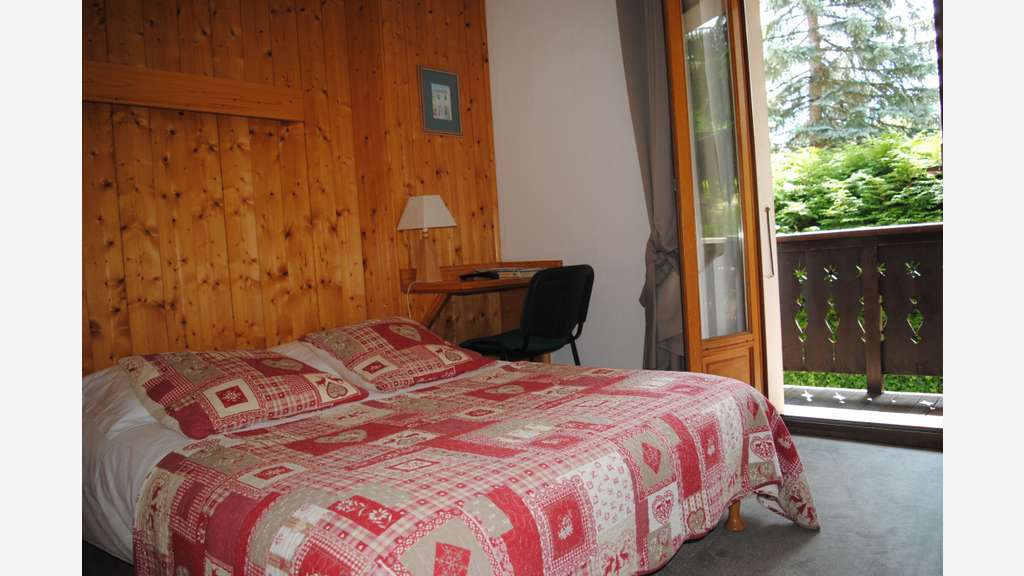 Hôtel 2*, 19 chambres, St Gervais les bains