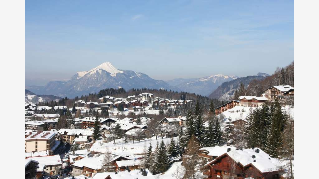 A vendre hôtel restaurant au Grand Massif 74