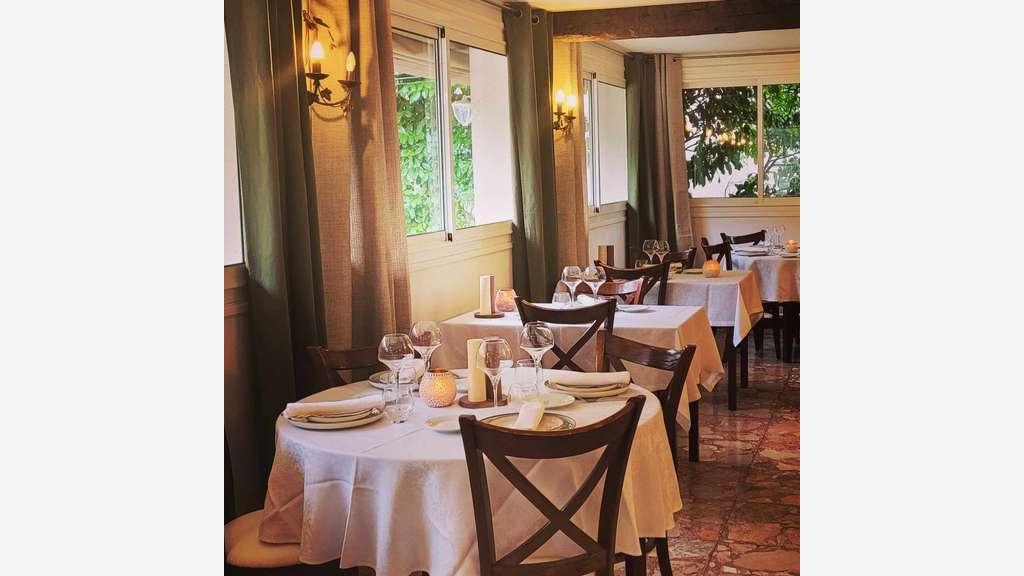 A vendre hôtel restaurant dans Gorges du Verdon