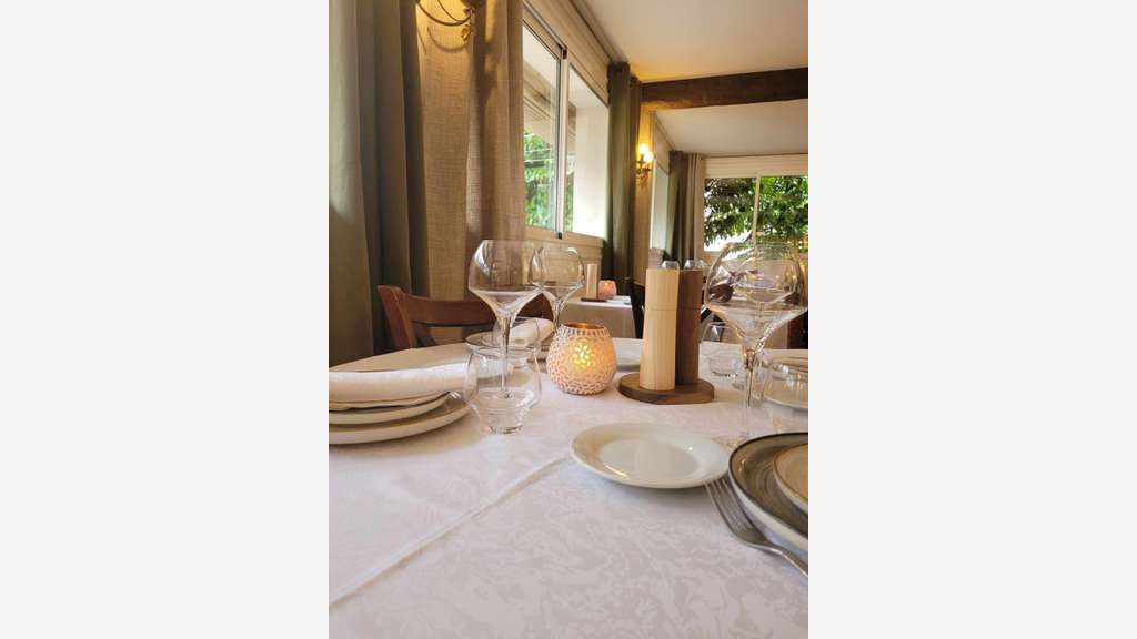 A vendre hôtel restaurant dans Gorges du Verdon