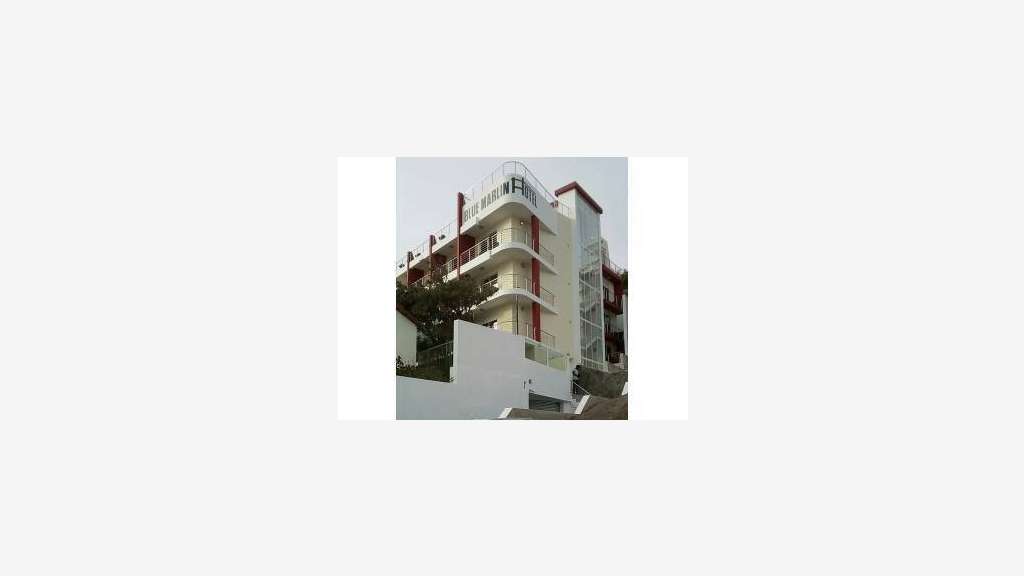 Vend Hotel **** Blue Marlin avec vue sur la baie