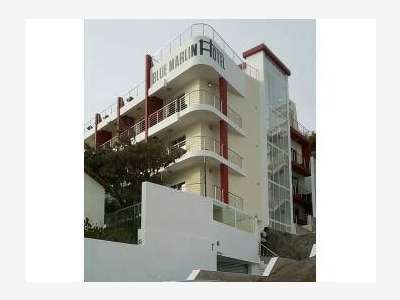 Vend Hotel **** Blue Marlin avec vue sur la baie