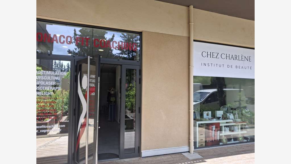 AV institut de beauté 84K dans le 06