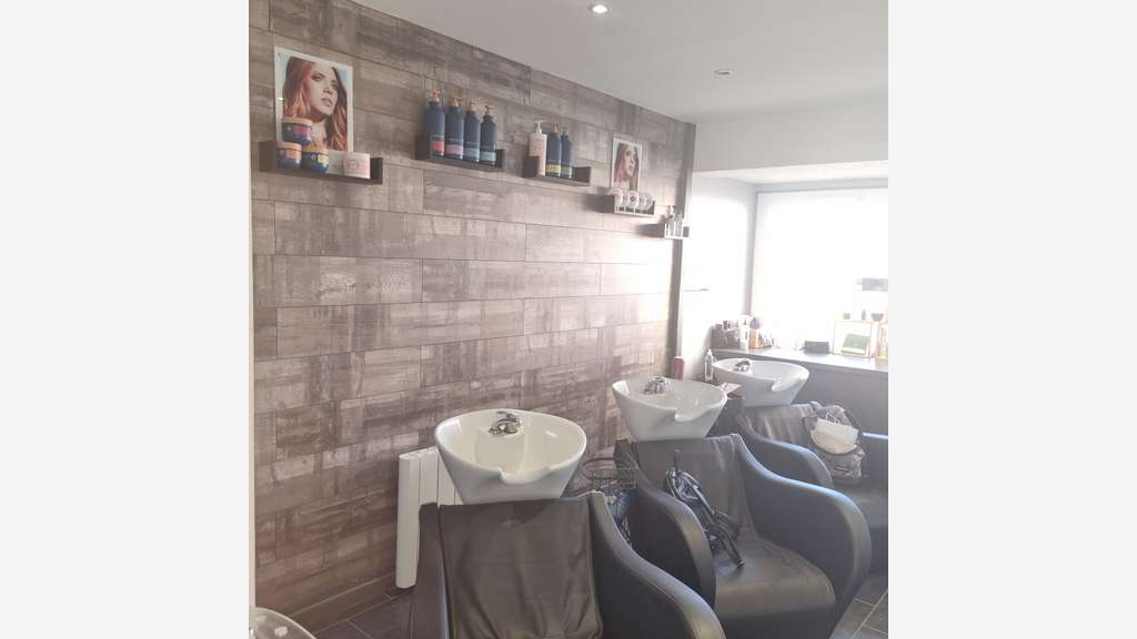 Vente FDC salon de coiffure clé en main à Pau