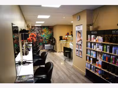 Salon de coiffure à vendre à Montgermont fond & mu