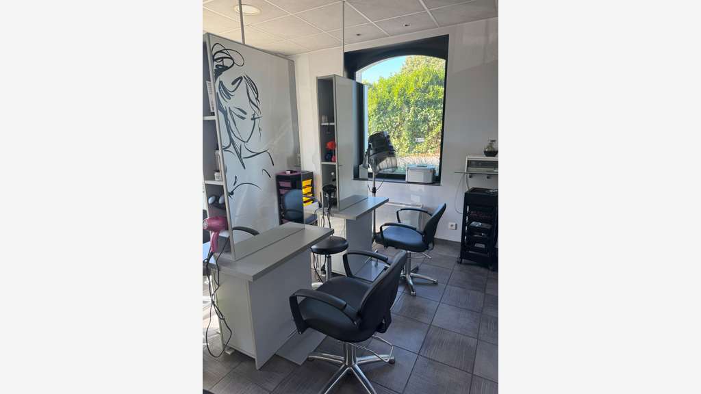 Vends salon de coiffure à Evian Les Bains