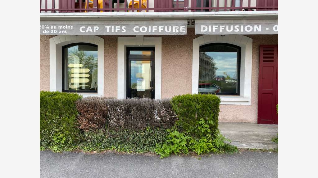 Vends salon de coiffure à Evian Les Bains