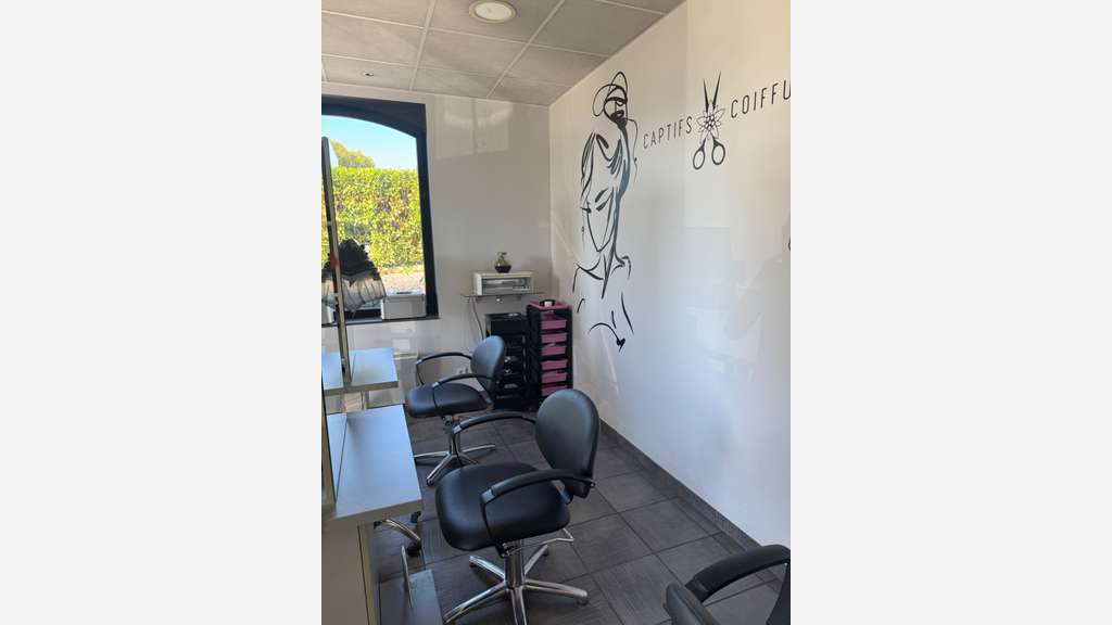 Vends salon de coiffure à Evian Les Bains