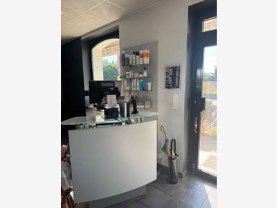 Vends salon de coiffure à Evian Les Bains