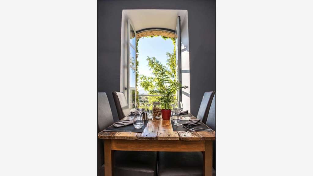 AV restaurant avec terrasse panoramique Luberon