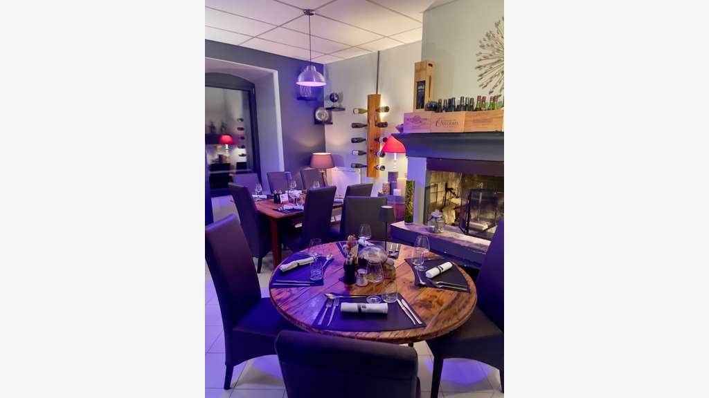 AV restaurant avec terrasse panoramique Luberon