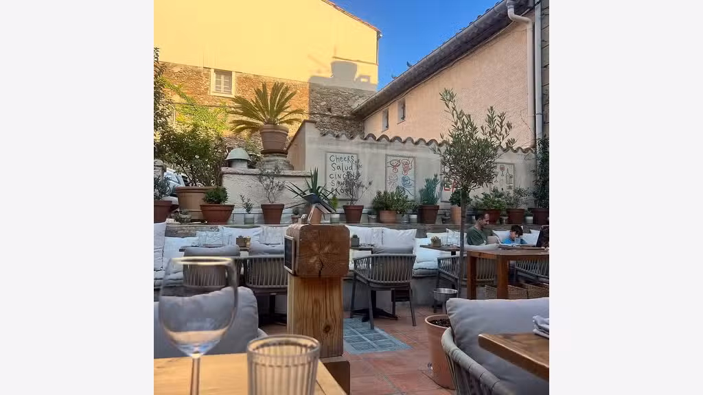 À louer ou à vendre restaurant prêt à exploiter