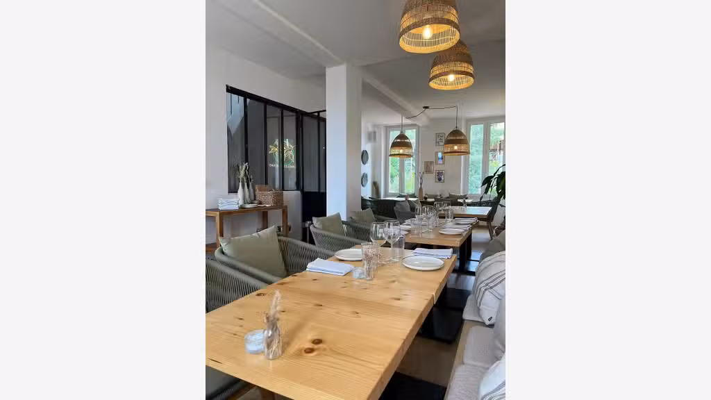 À louer ou à vendre restaurant prêt à exploiter