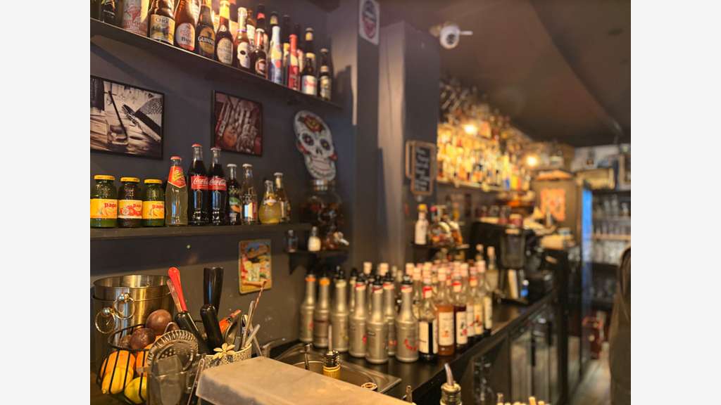 Pas de porte bar restaurant avec licence 4