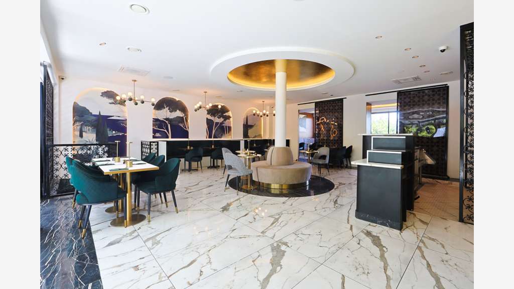 Restaurant 400 m² 140 couverts  3 salles bry s/m