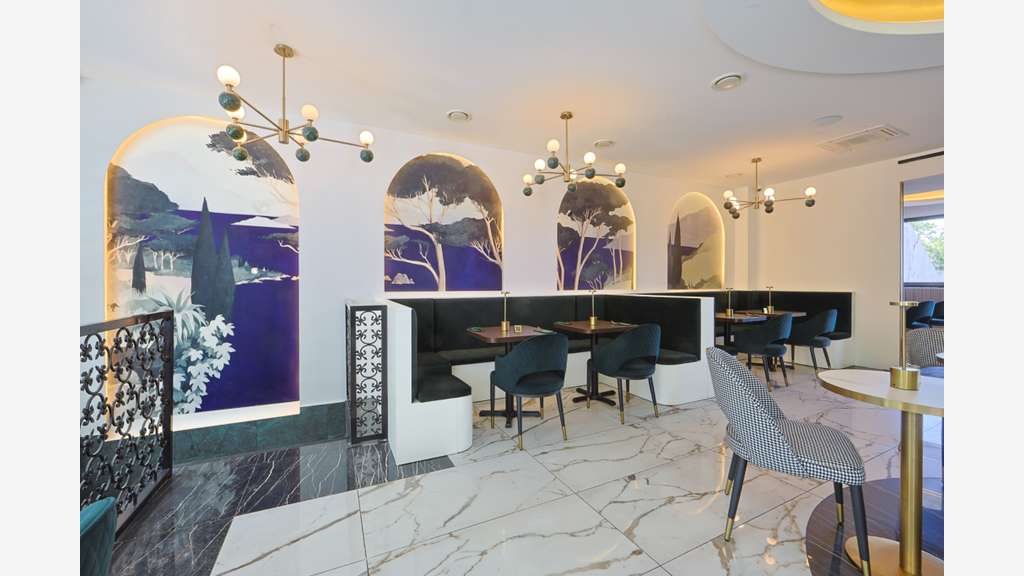 Restaurant 400 m² 140 couverts  3 salles bry s/m