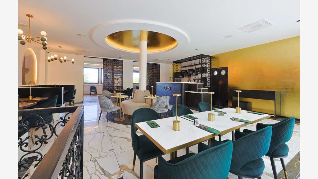 Restaurant 400 m² 140 couverts  3 salles bry s/m