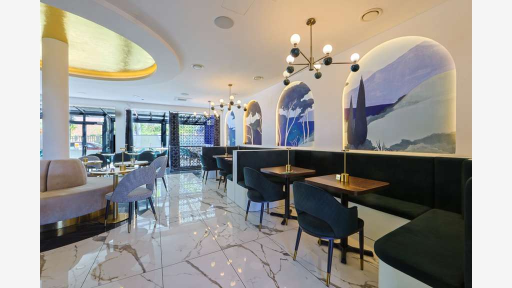 Restaurant 400 m² 140 couverts  3 salles bry s/m