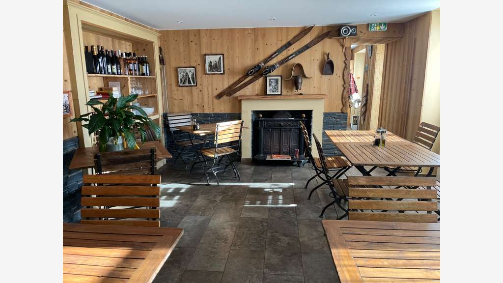 Restaurant au cœur d’un village