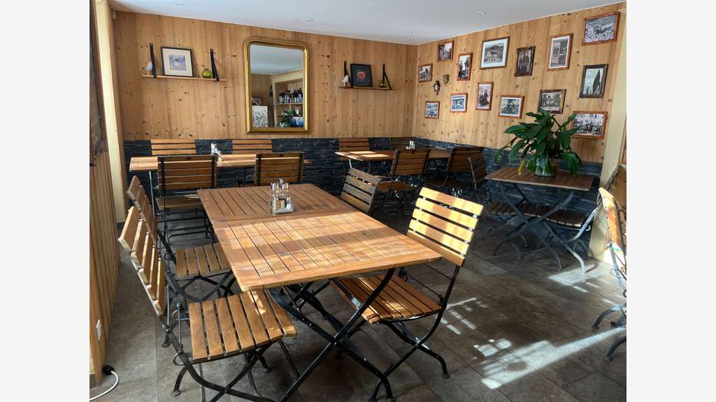 Restaurant au cœur d’un village