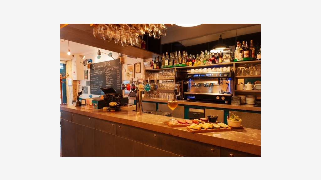 Restaurant-Bar Licence IV avec logement familial