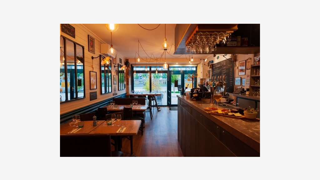 Restaurant-Bar Licence IV avec logement familial