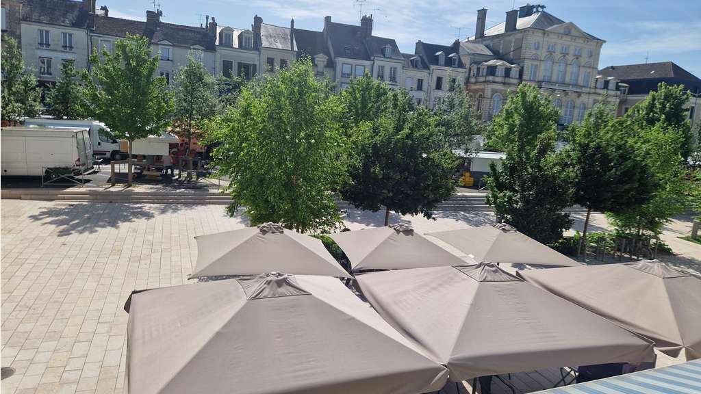 Restaurant-Bar Licence IV avec logement familial