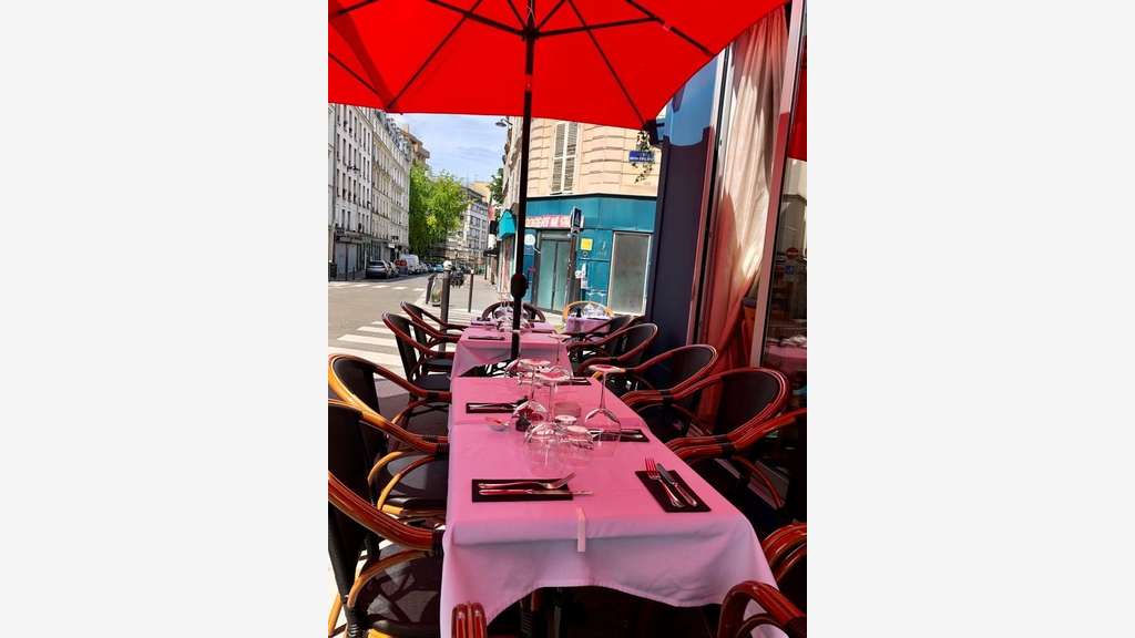 A vendre restaurant de CHEF à Paris 75010