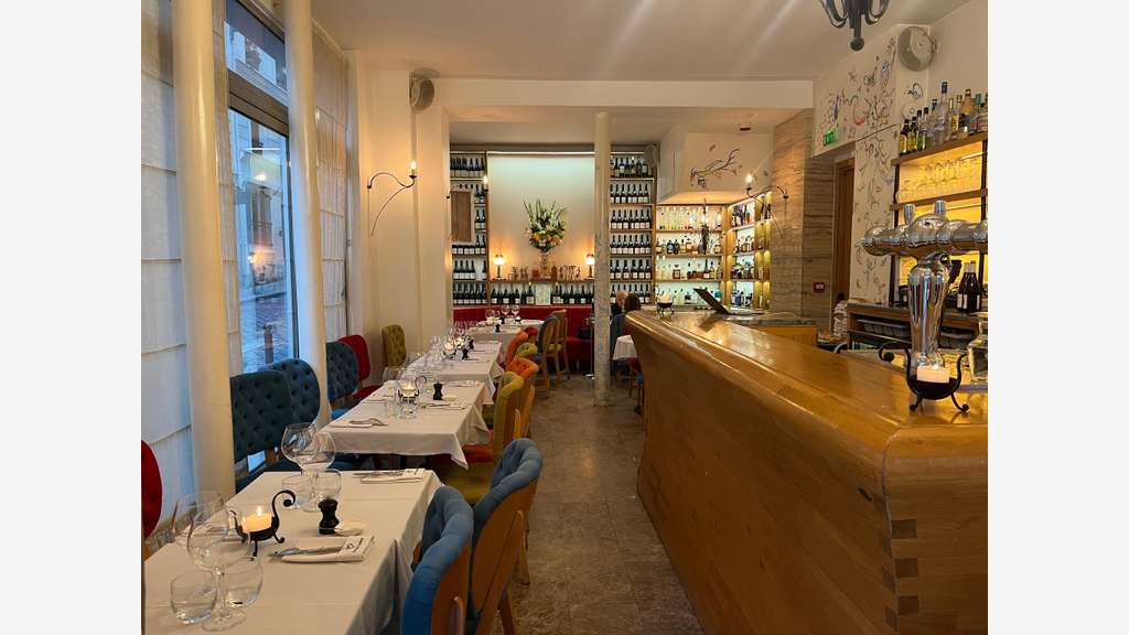 A vendre restaurant de CHEF à Paris 75010