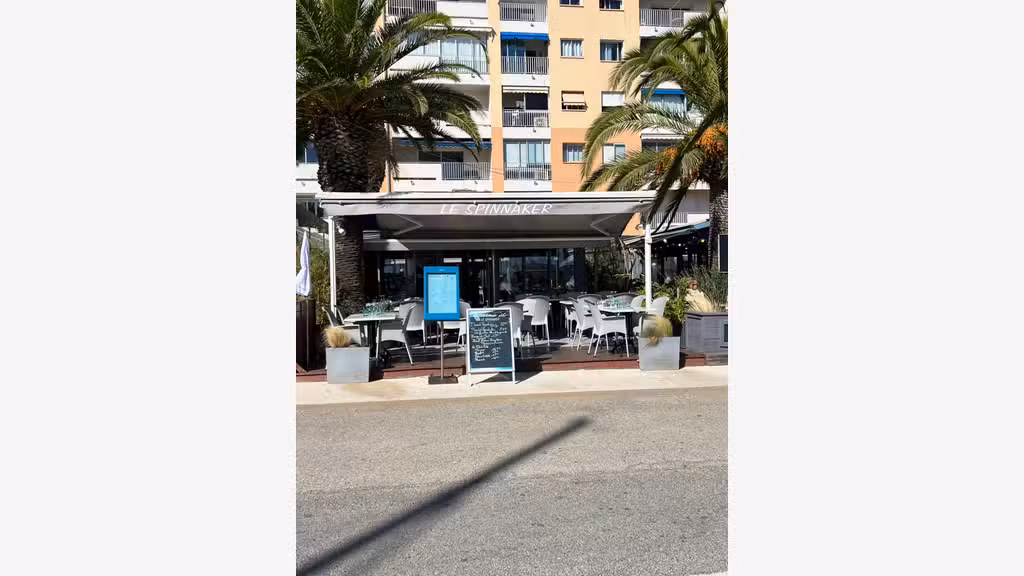 Restaurant à vendre sur le port de Hyères
