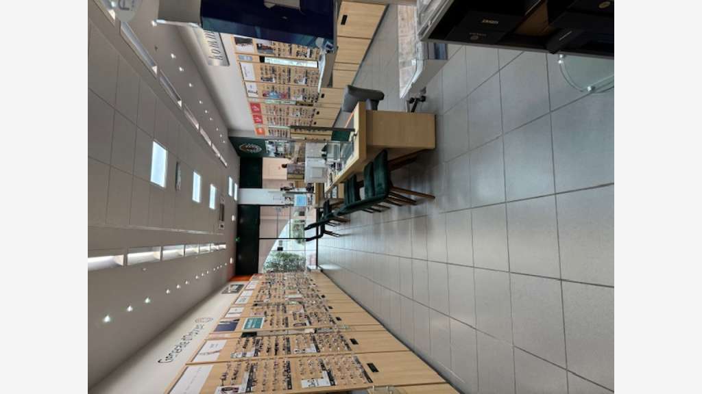A CEDER - MAGASIN D OPTIQUE CLE EN MAIN