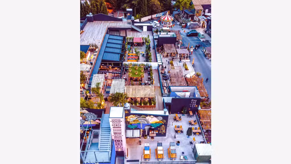 AV FDC burgers dans le Marché du Lez à Montpellier