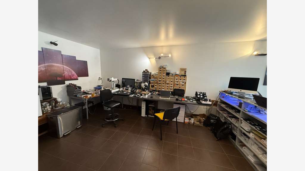 Boutique réparation/achat/ téléphonie informatique