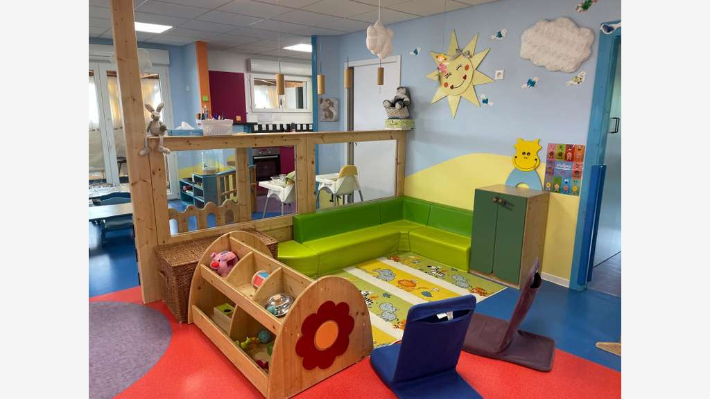 Micro crèche à reprendre proche Frontière Suisse