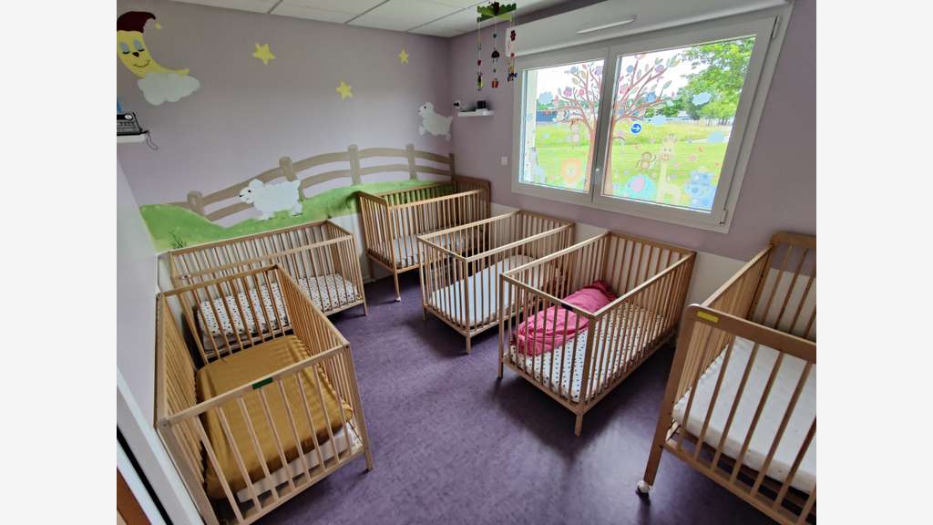 Micro crèche à reprendre proche Frontière Suisse