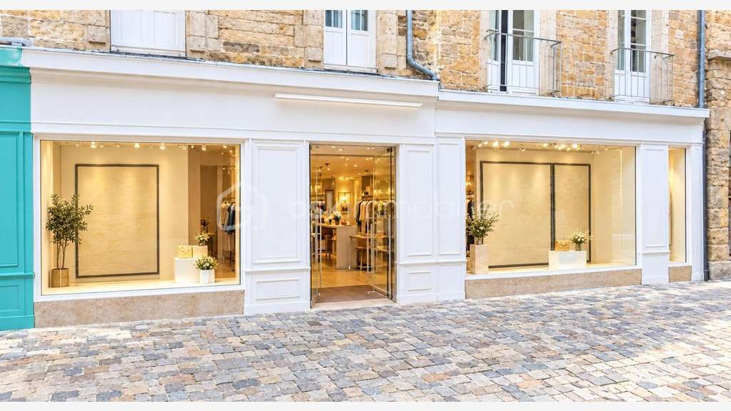 Cession FDC habillement 110m² à Fougères centre