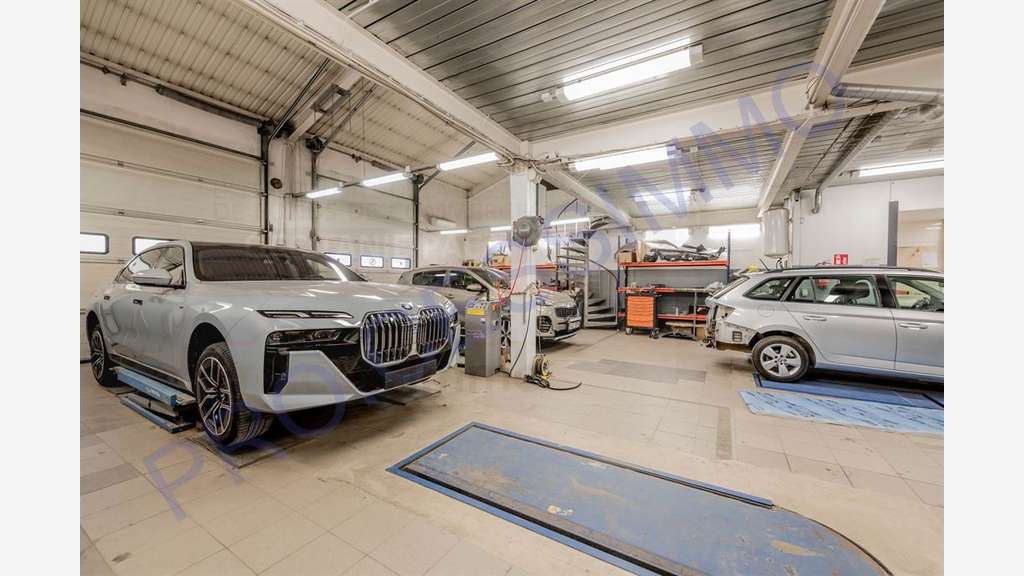AV Garage agréé constructeur - carrosserie  - 26