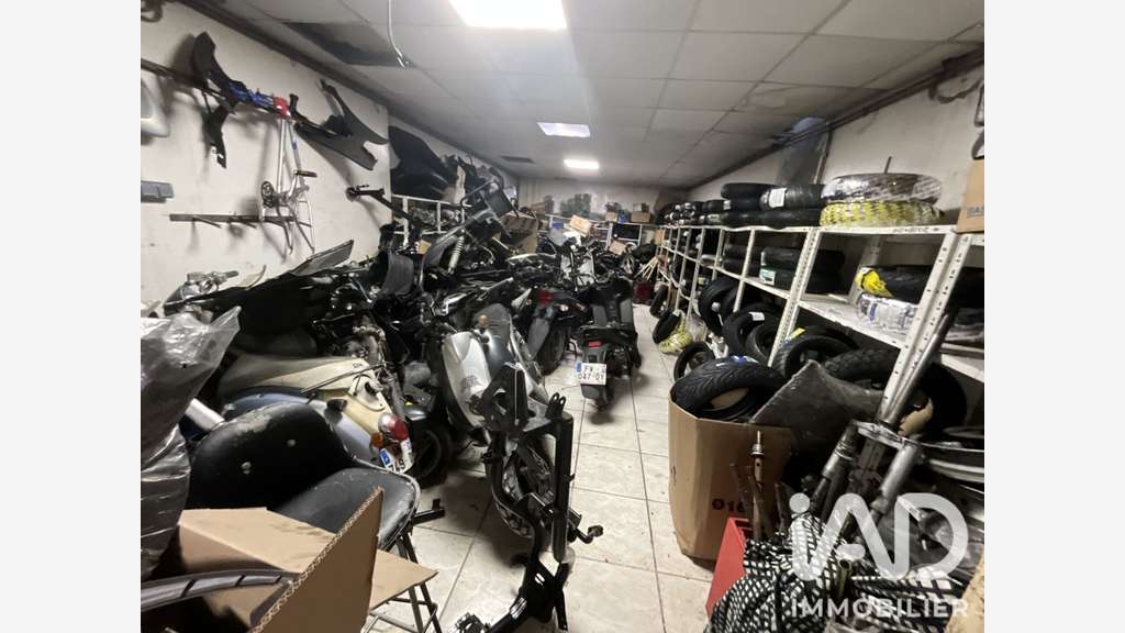 Vente fonds de commerce motos à Courbevoie