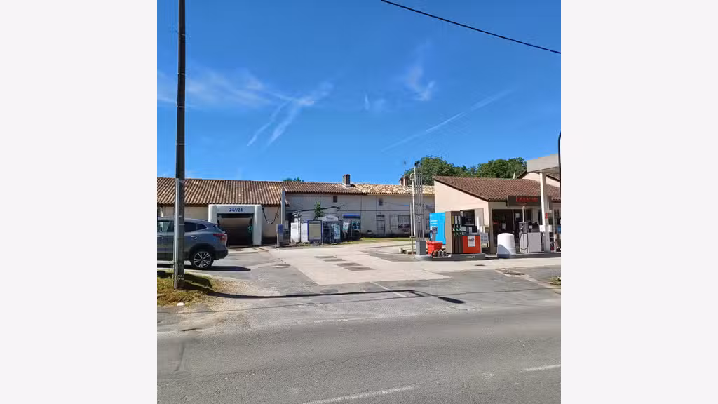 A vendre station service sur axe principal Galgon